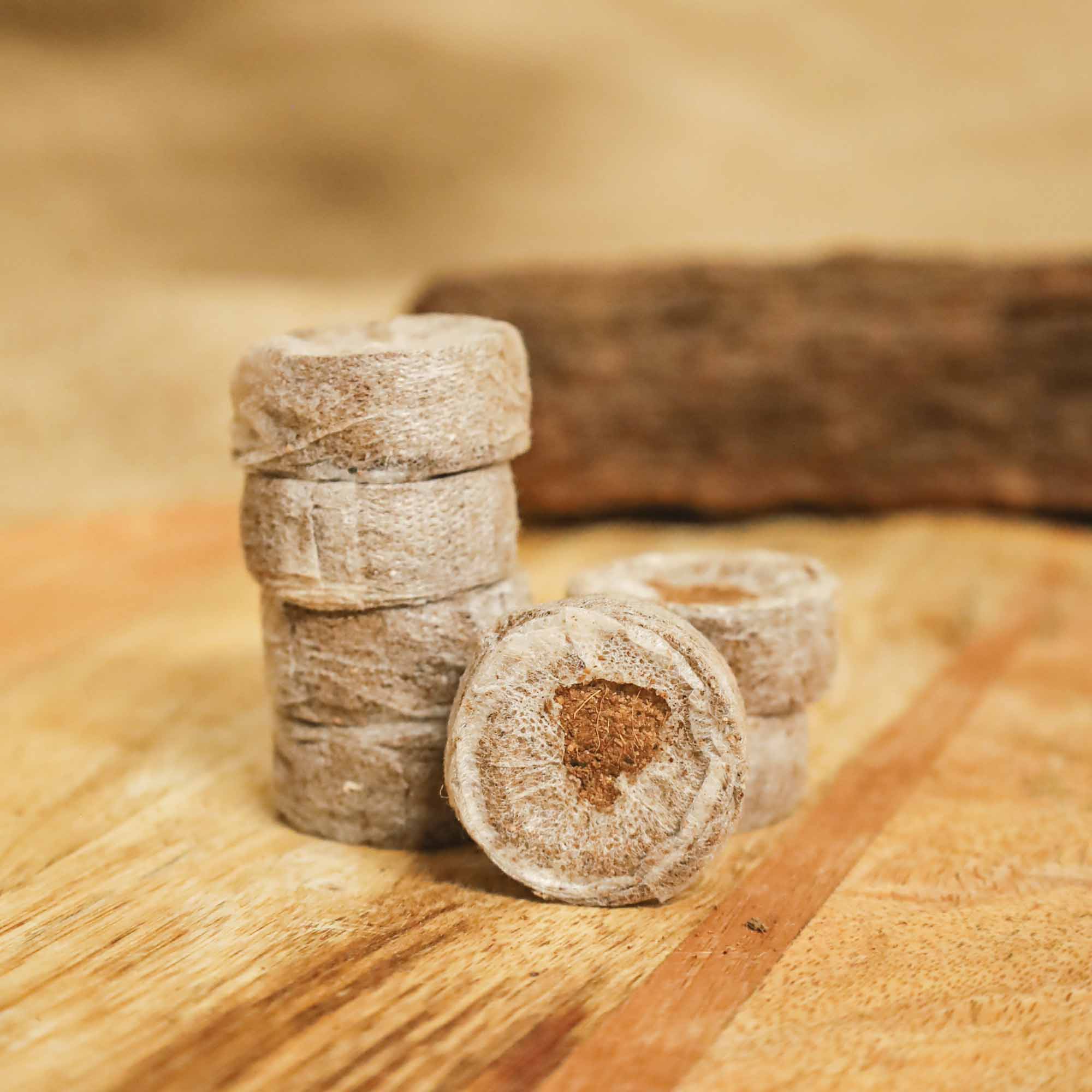 27cee645ebc6bdd43be04154a91ba848